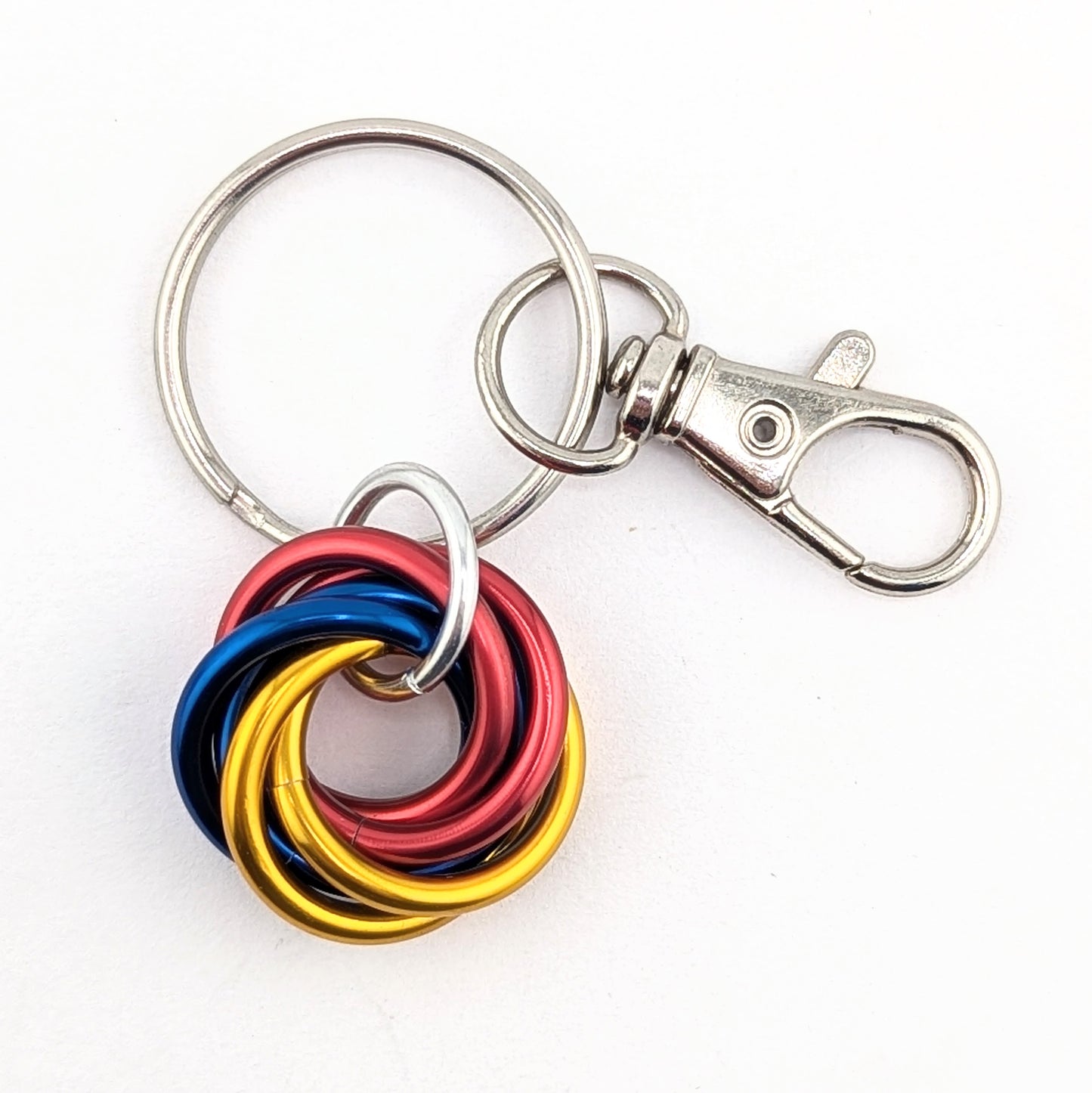 Möbii® "Stay Gold, America": Long Live the American Dream, Stylish Discreet Fidget Fashion Wear: Necklaces, Earrings, Keychains